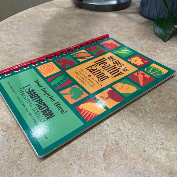 New "Recipes for Healthy Eating" Spiral Cookbook - Picture 3 of 8